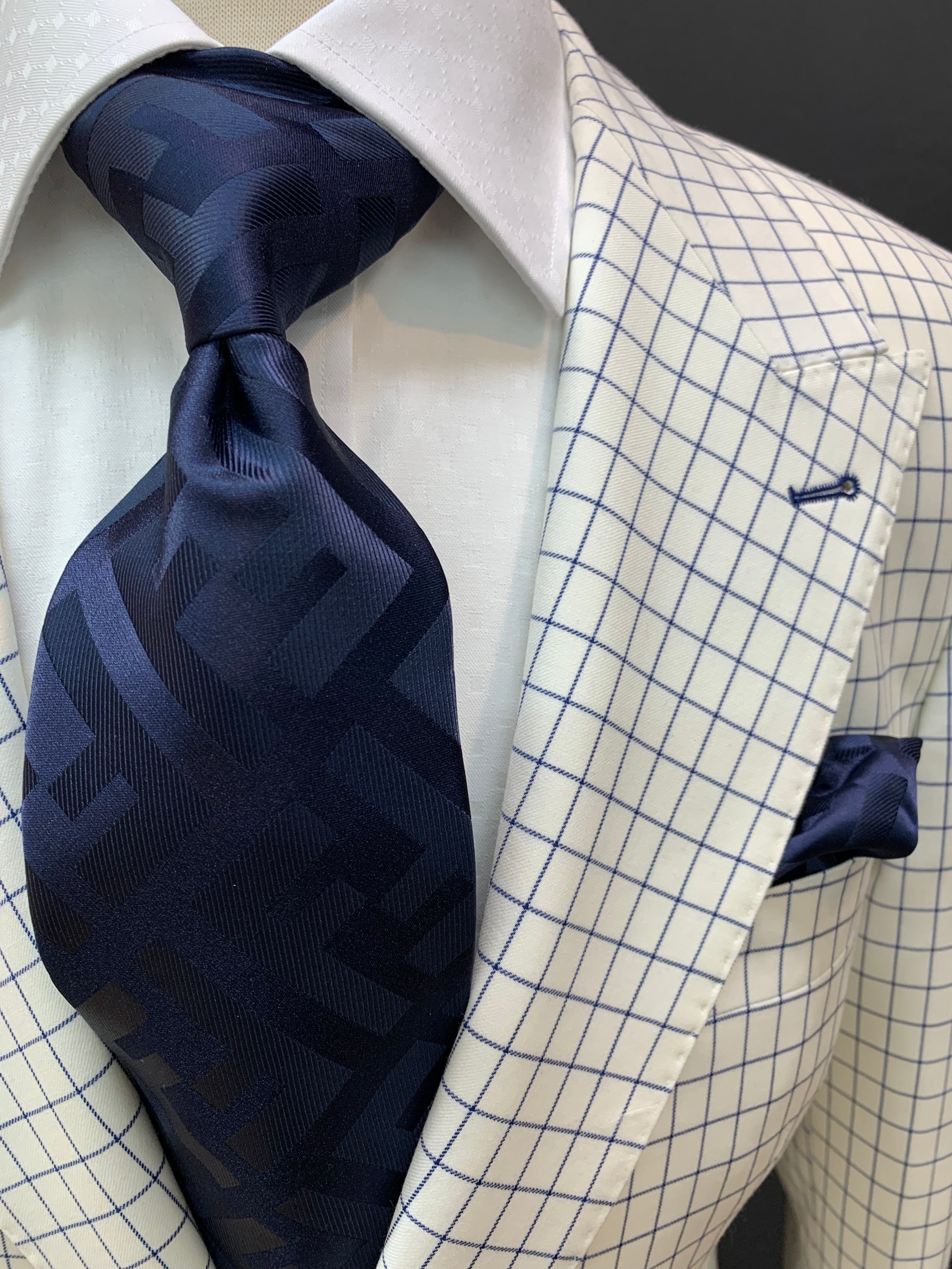 Stitch by Stitch Off White/Navy Checkered w/Navy Pant