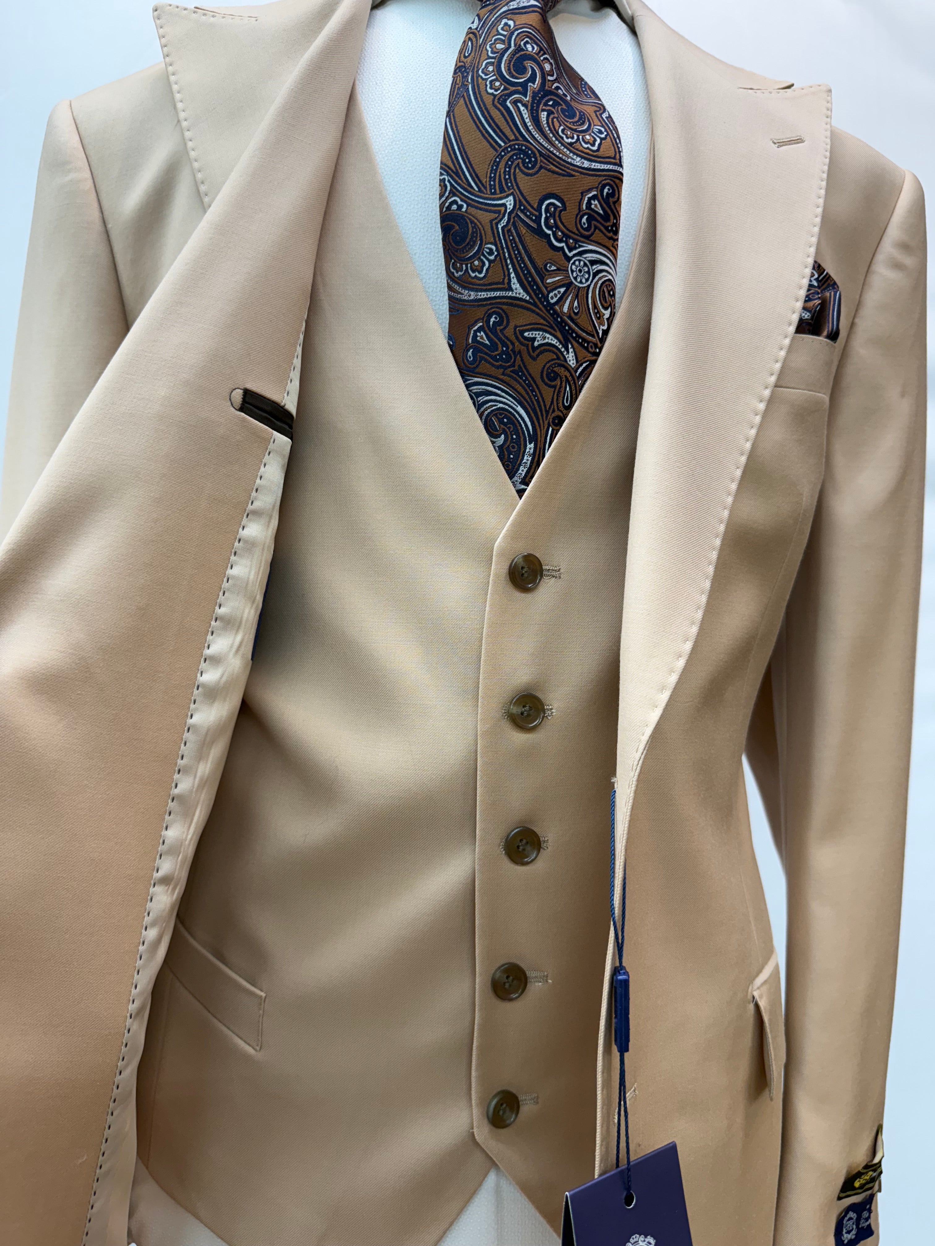 Berragamo Tan Modern Fit 3pc