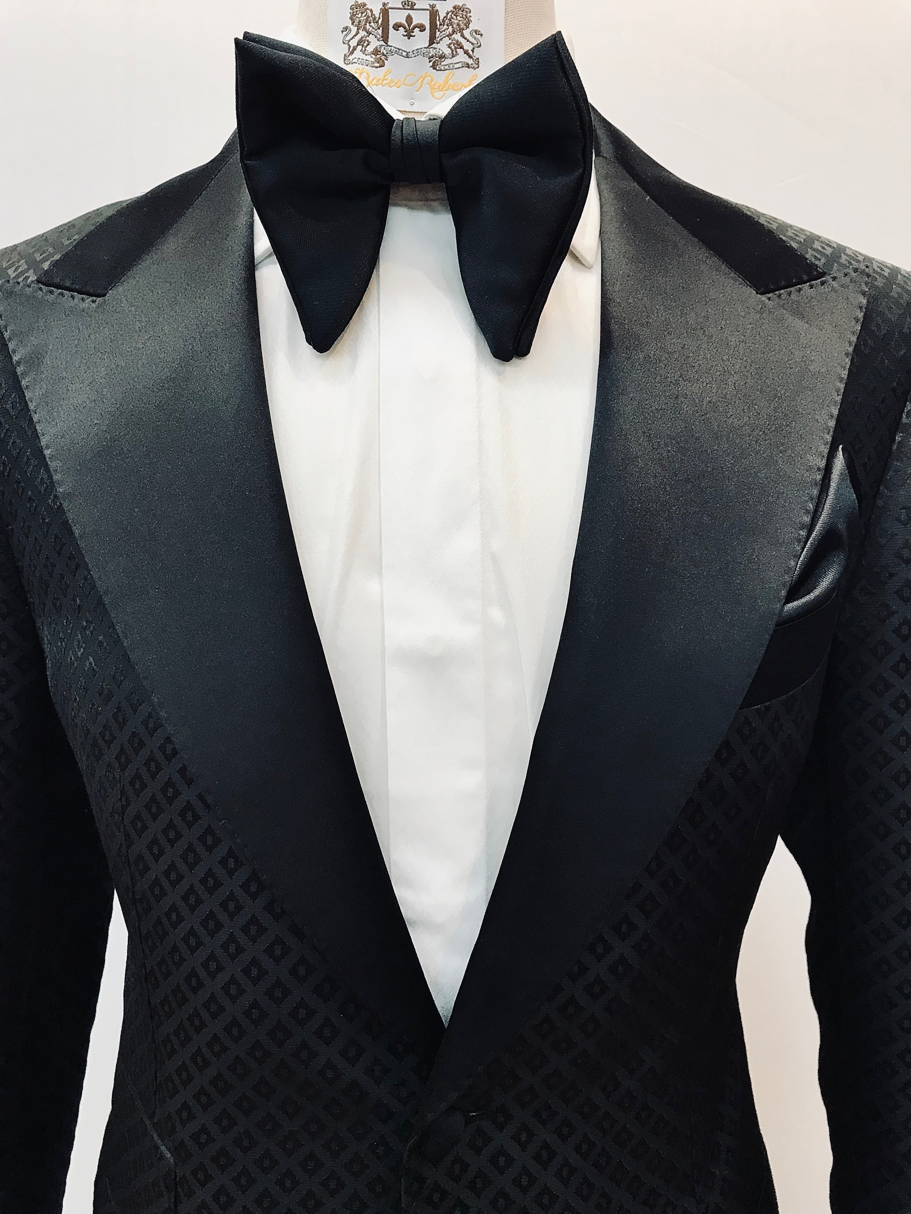 Black Diamond Textured Tuxedo Jacket