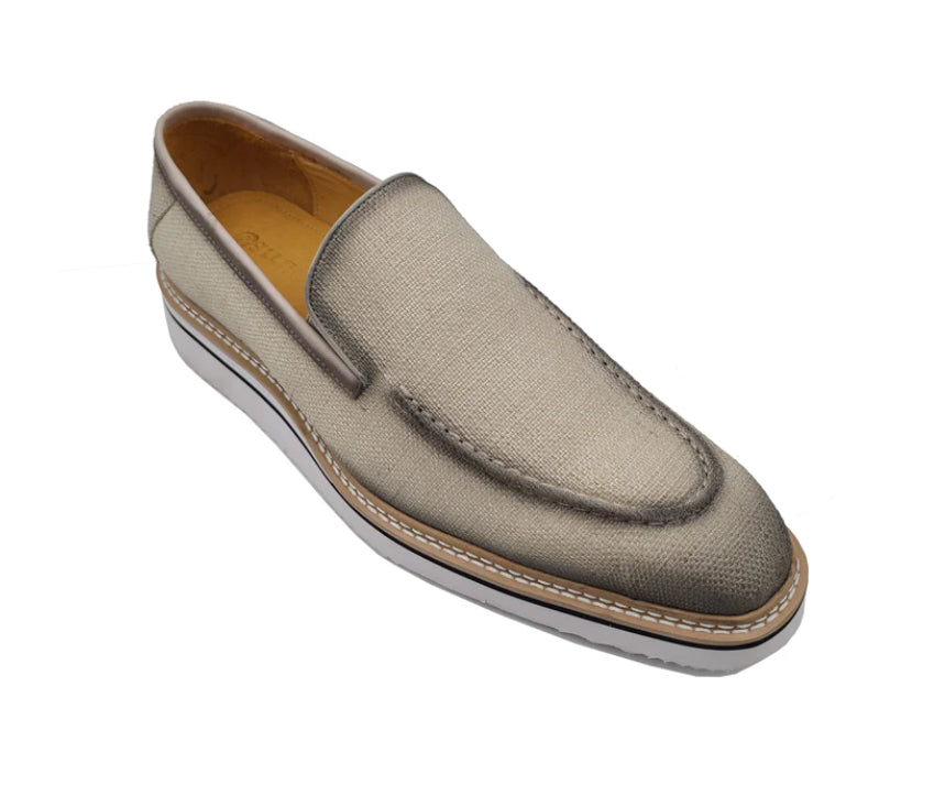 Carrucci Loafer Bone