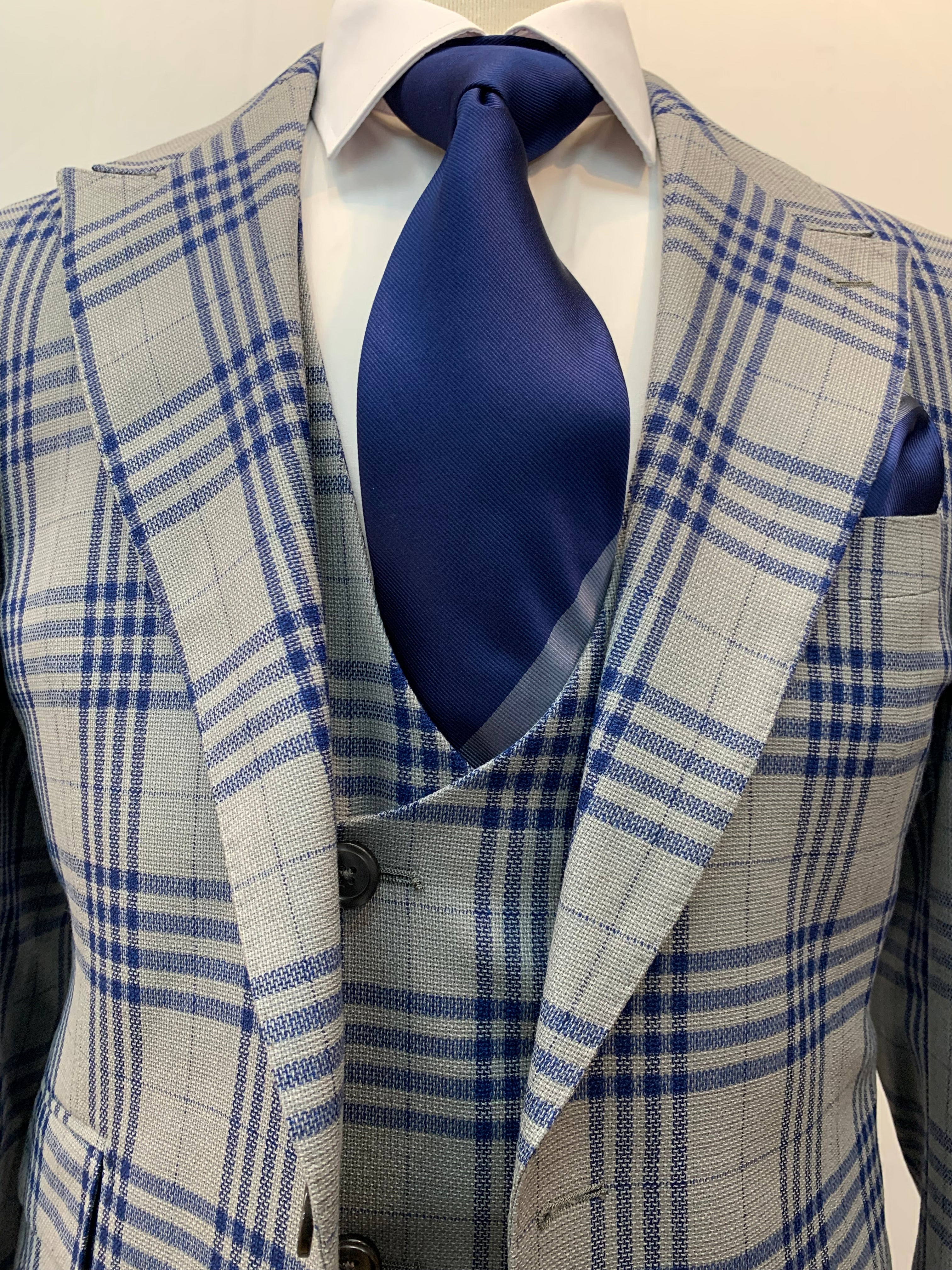 Tiglio Gray/Blue Plaid 3pc Suit