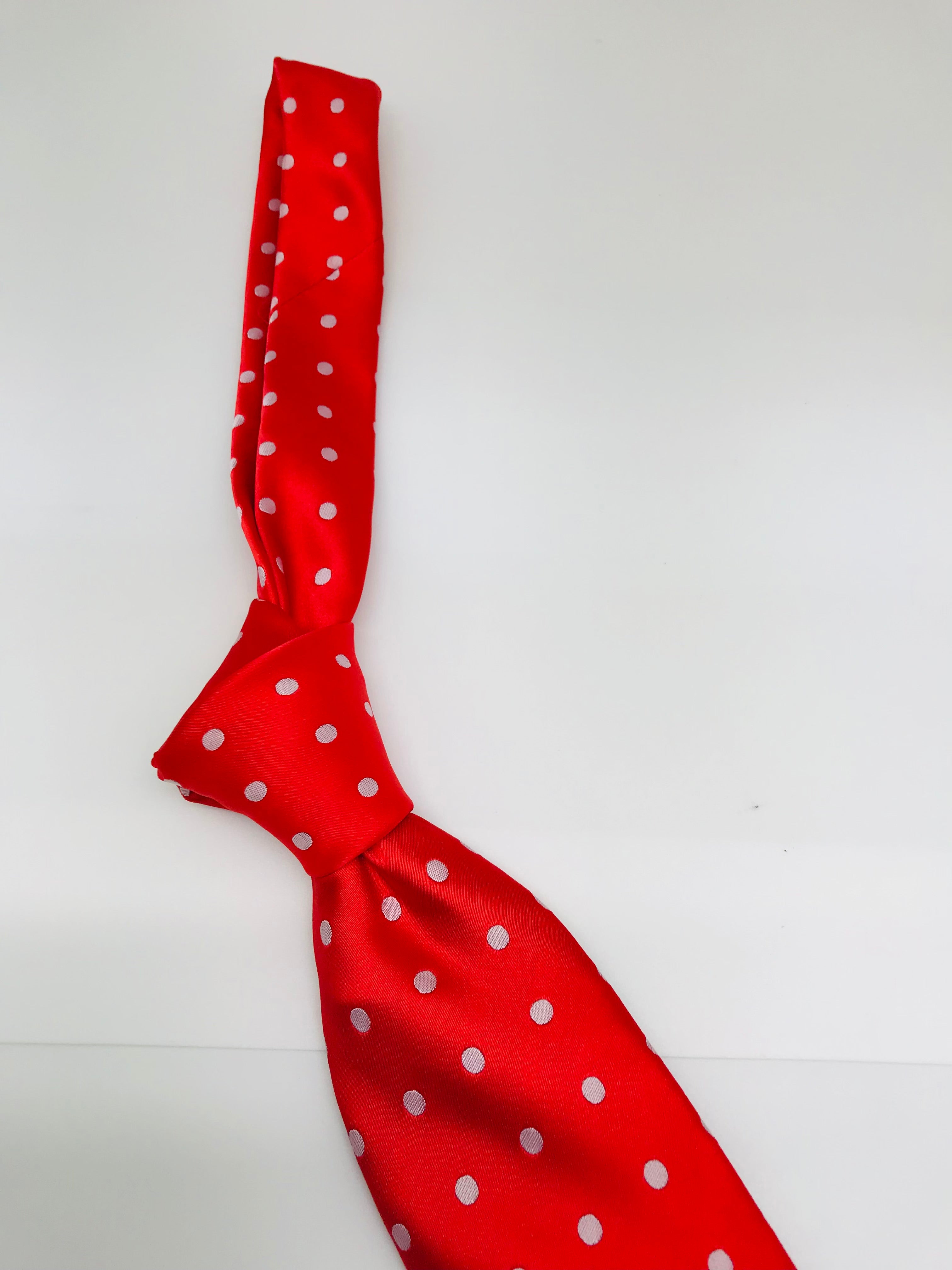 Red & White Polka Dot Tie