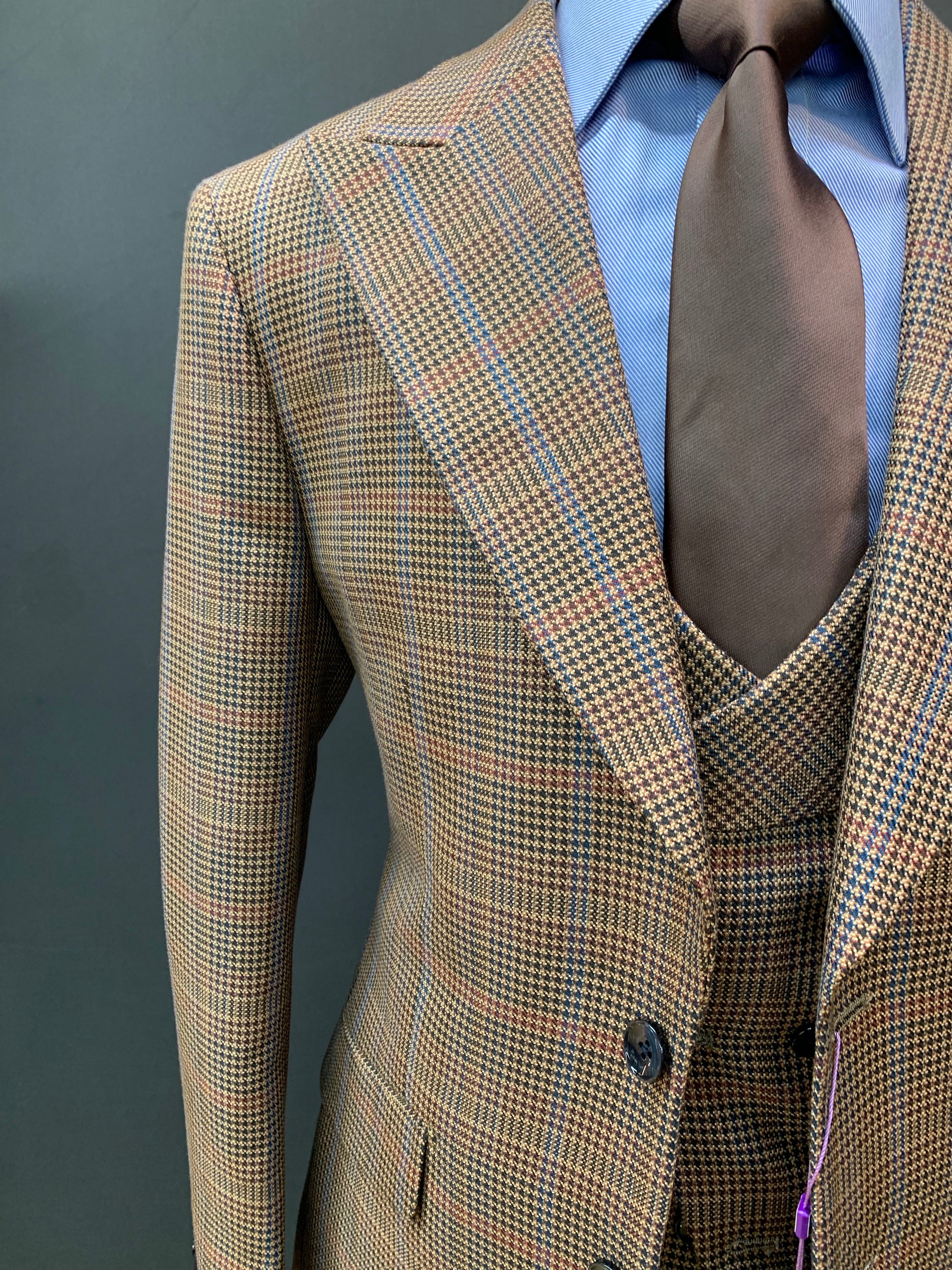 Canuti 3pc Modern Fit Brown Multicolored GlenPlaid