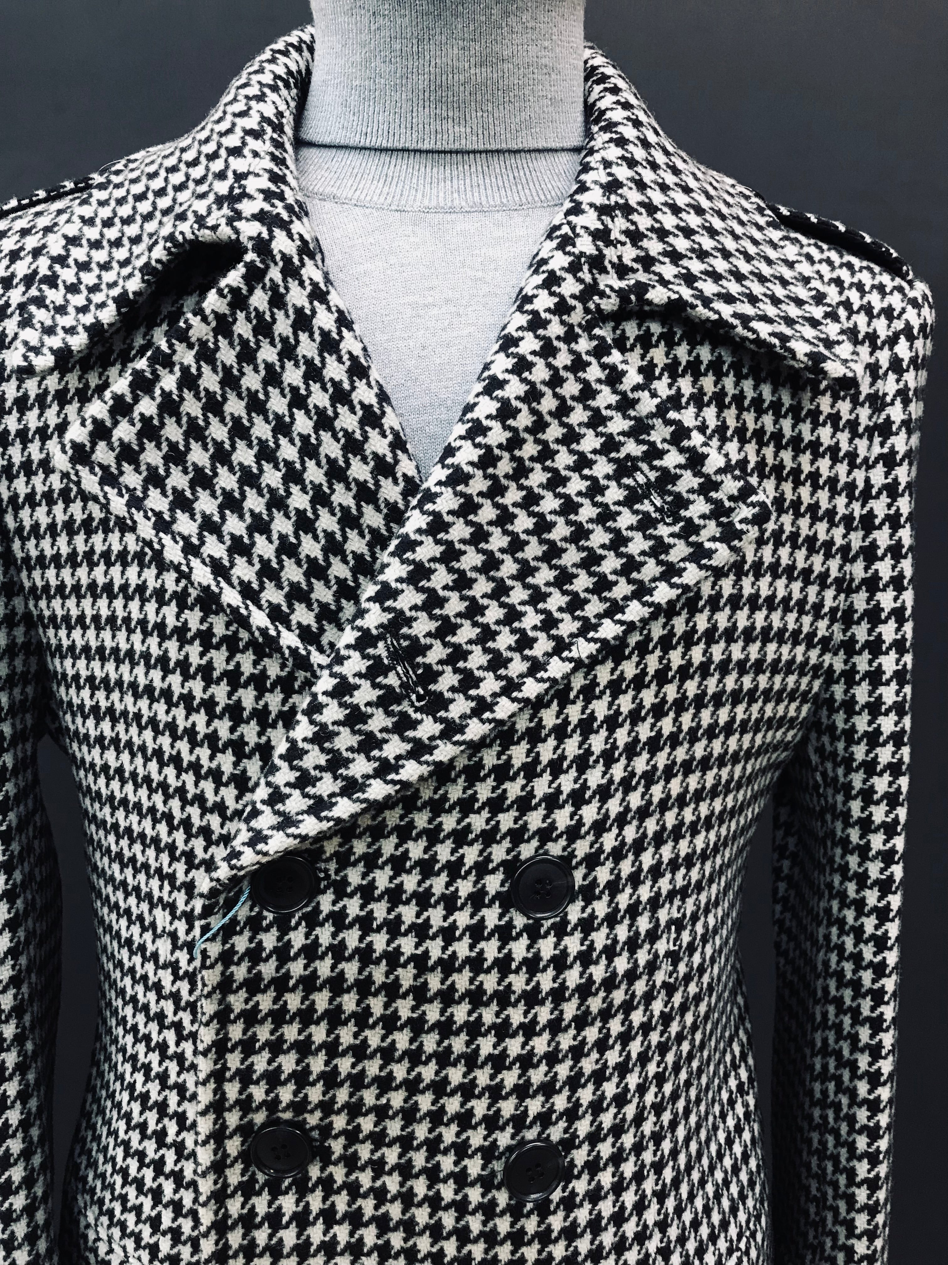 Canuti Light Gray & Black Houndstooth Top Coat