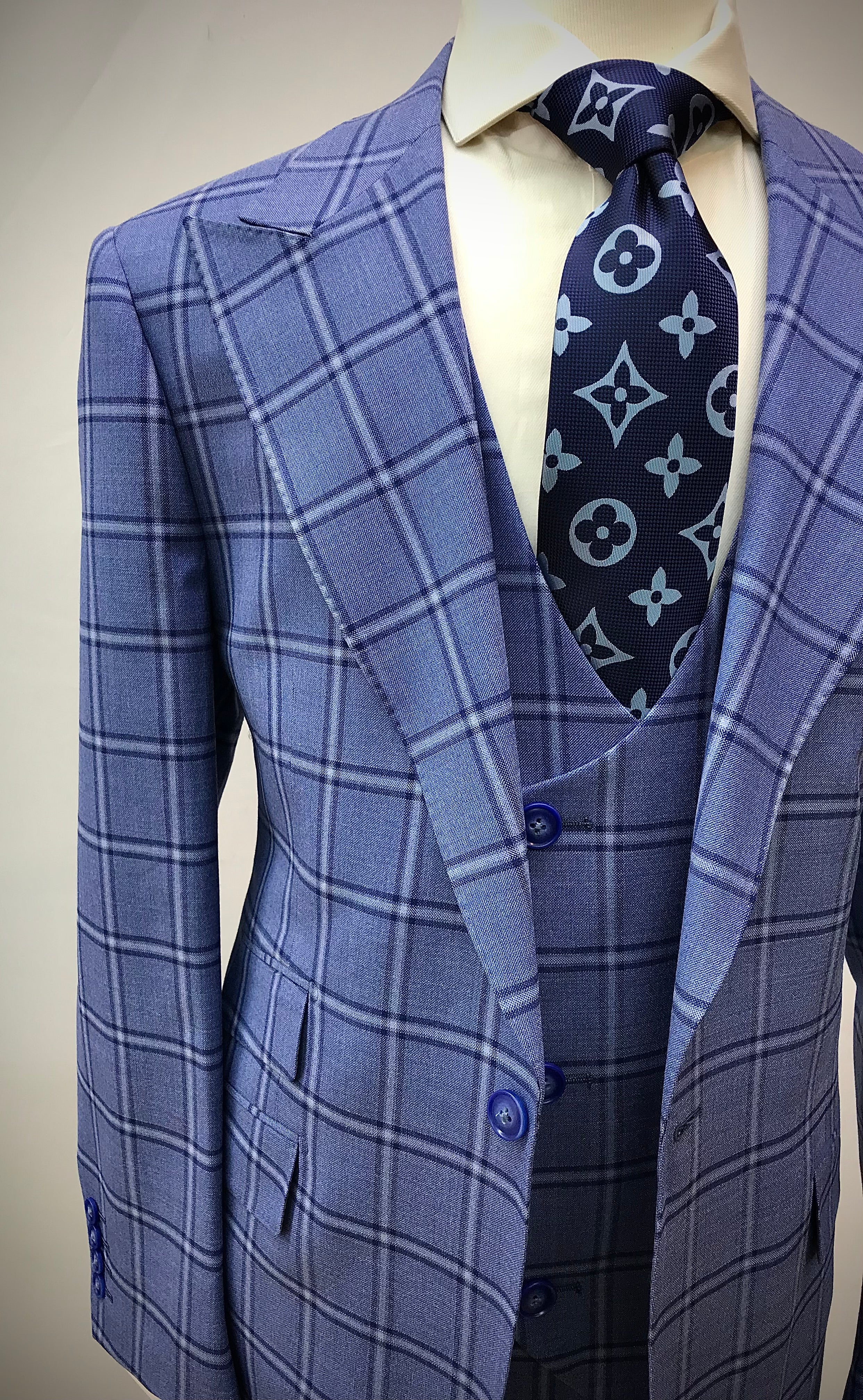 Tiglio Lt. Blue/Navy Windowpane 3Pc Suit