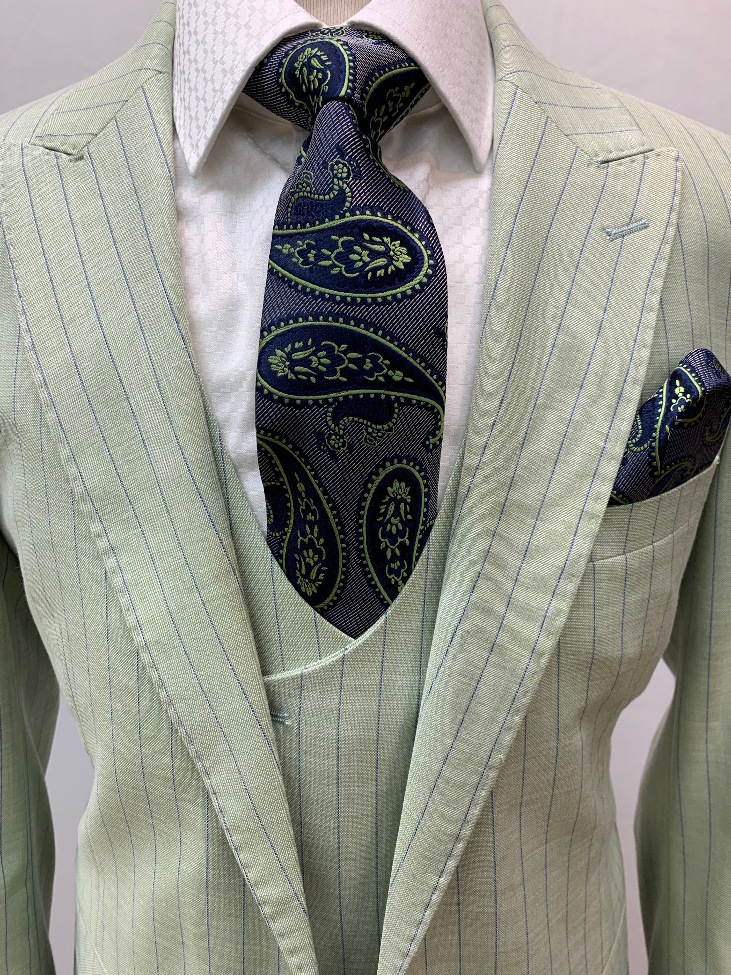 Rossi Man Slim Fit Green w/Navy Pinstripe 3pc