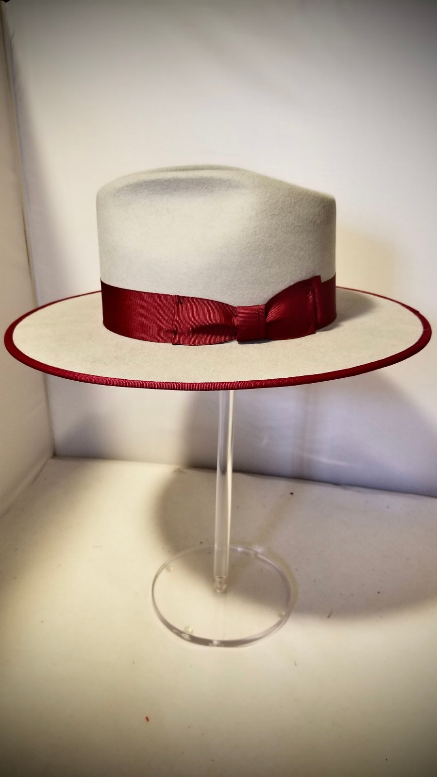 Stitch by Stitch Premium Hat Gray/w Burgundy Ribbon & Binding