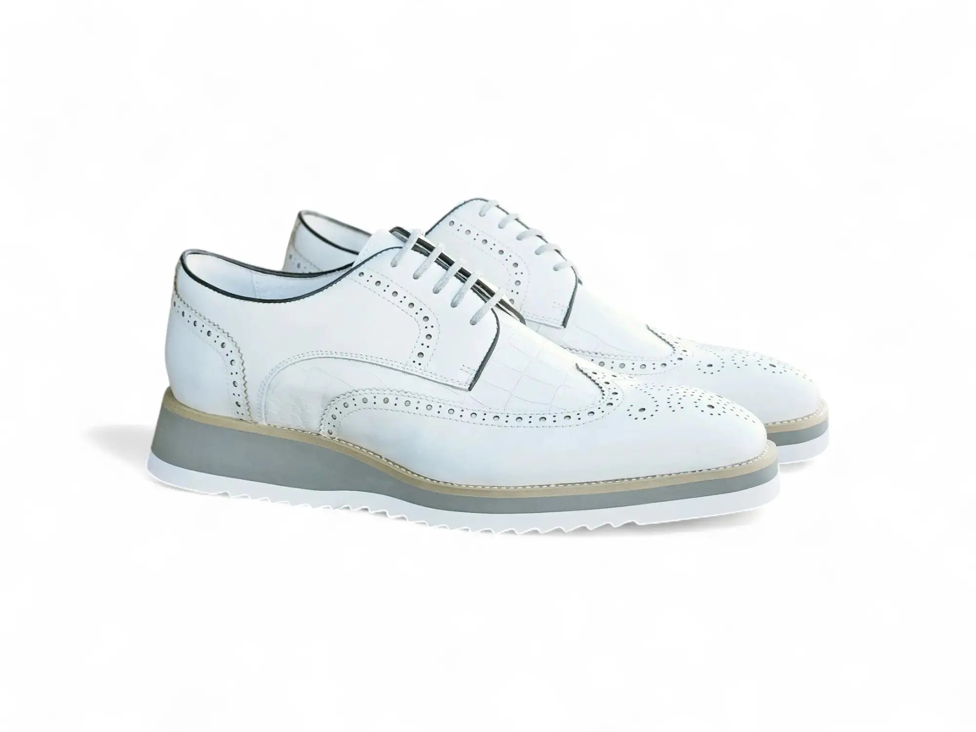 Carrucci White Lace-Up Oxford Shoe