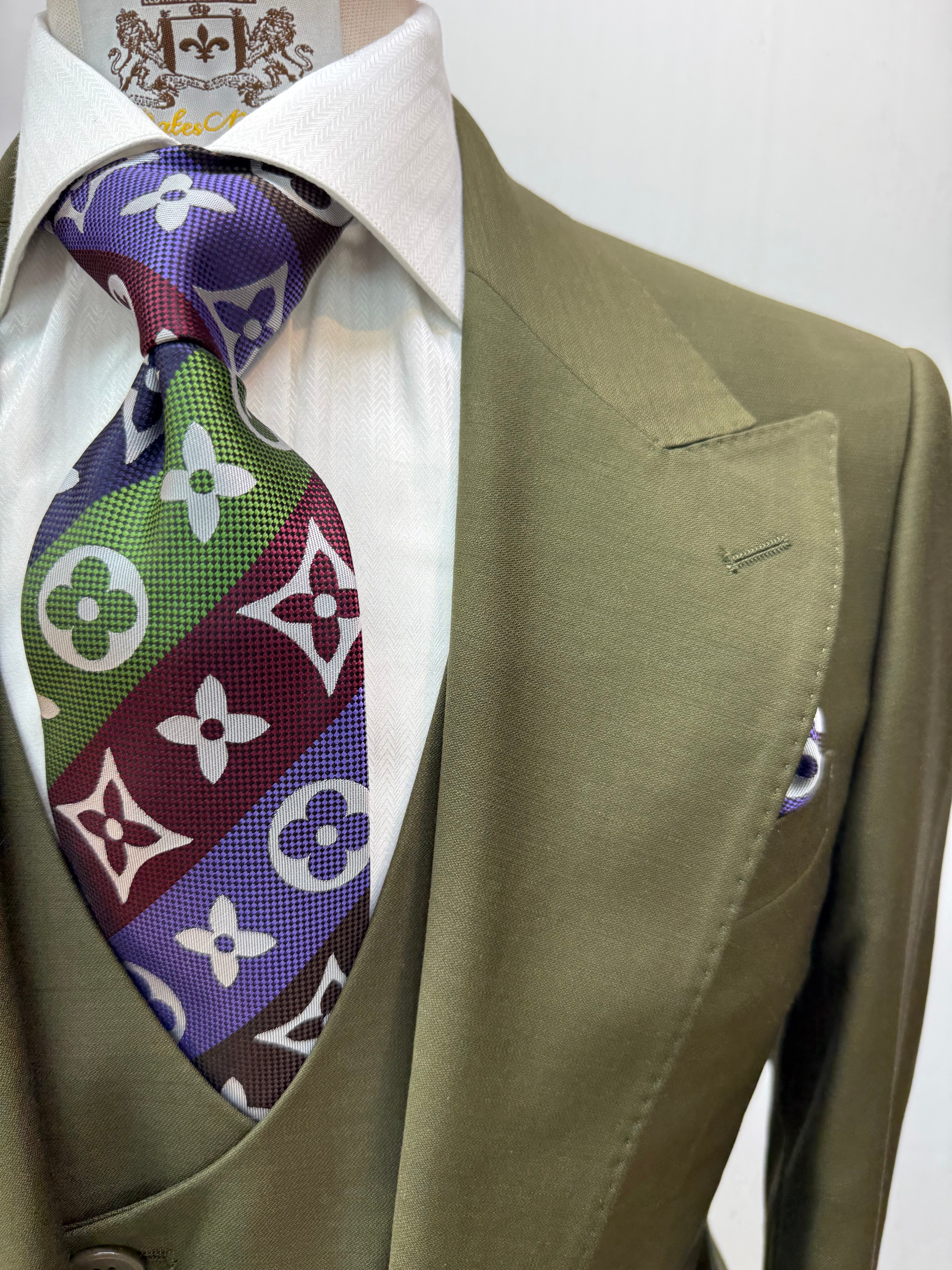 Tiglio 3pc Olive Suit