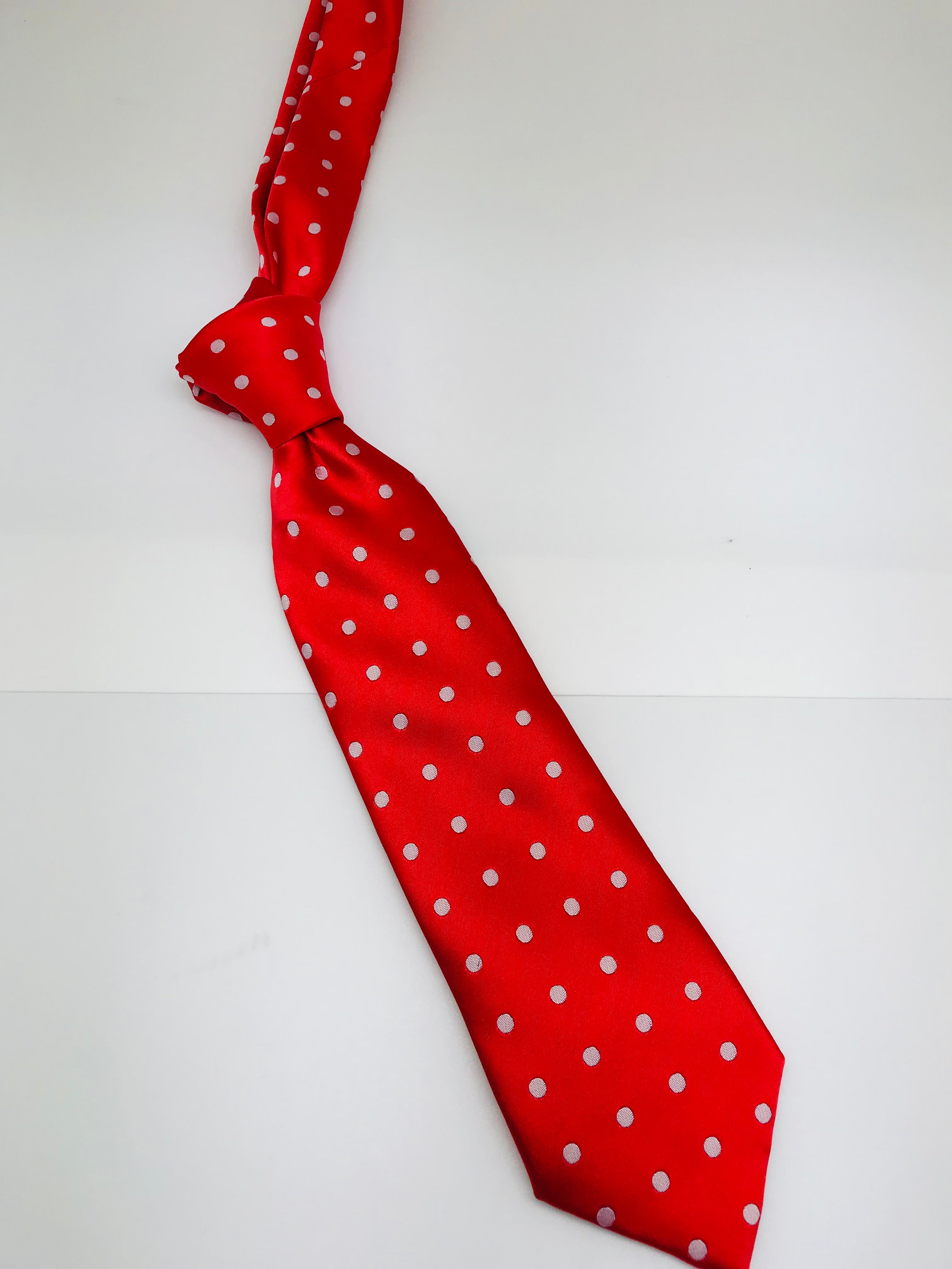 Red & White Polka Dot Tie